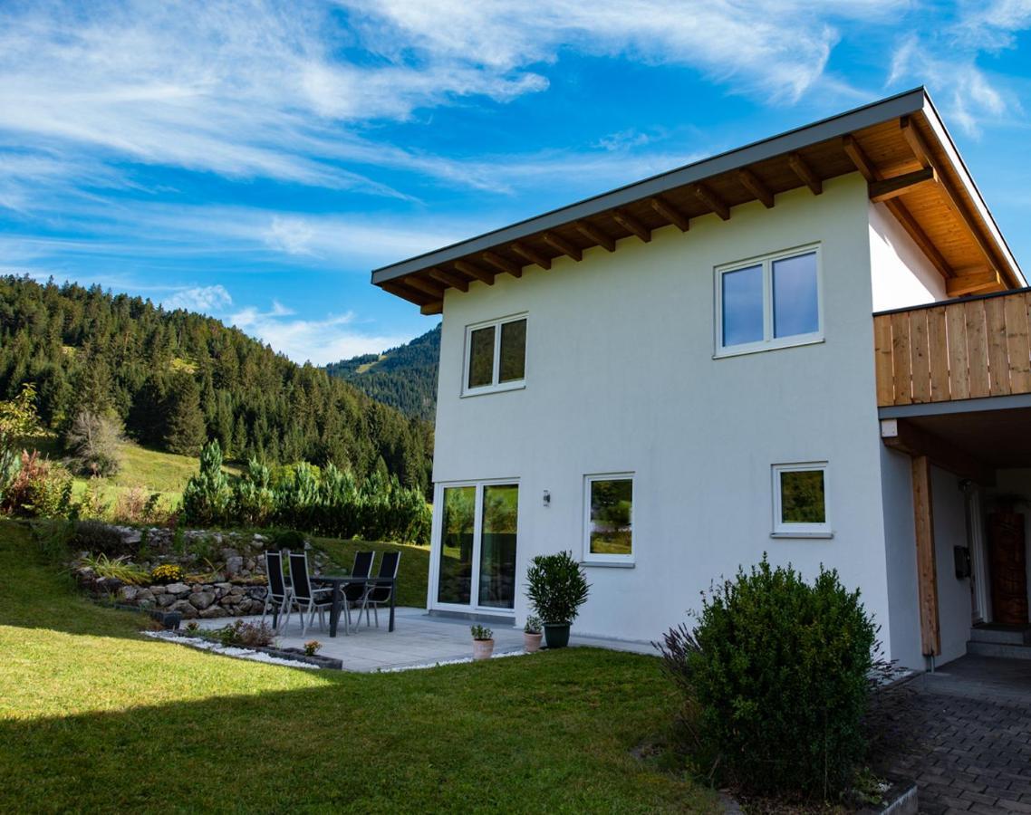 Ferienhaus Oberhof Weissenbach am Lech Exteriör bild